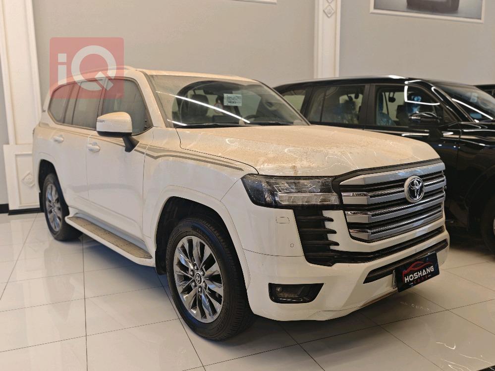 تويوتا لاندكروزر